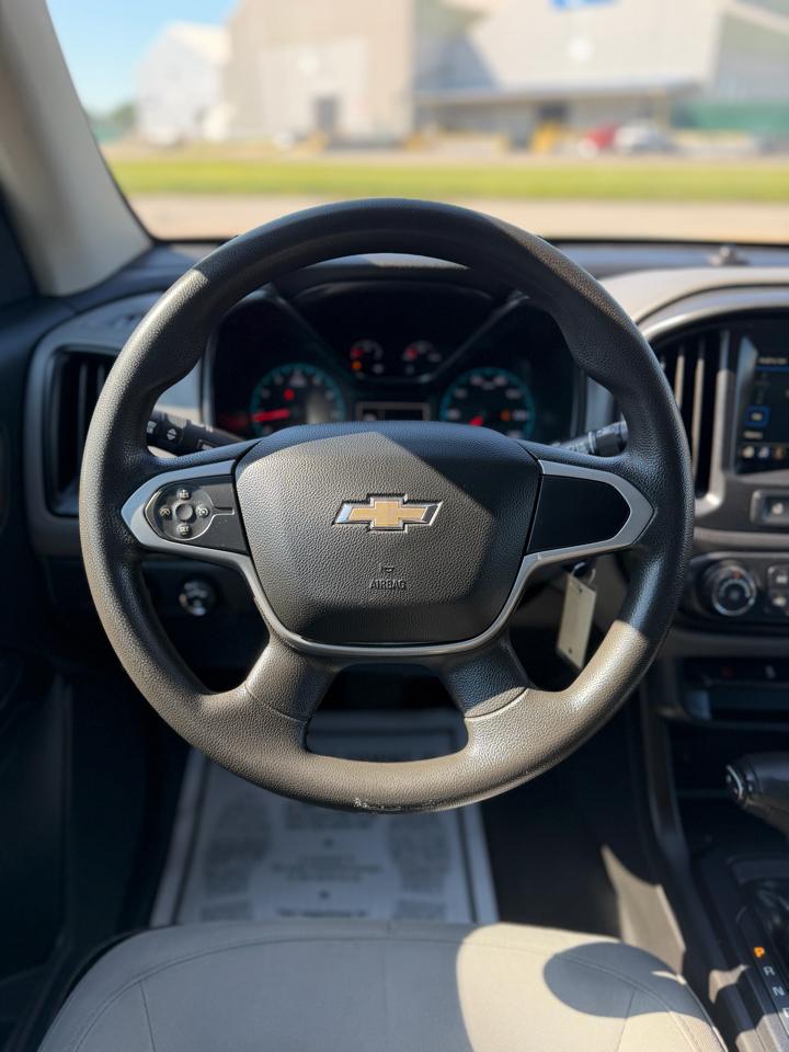 Chevrolet Colorado Work Truck Crew Cab 4WD Short Box 2019