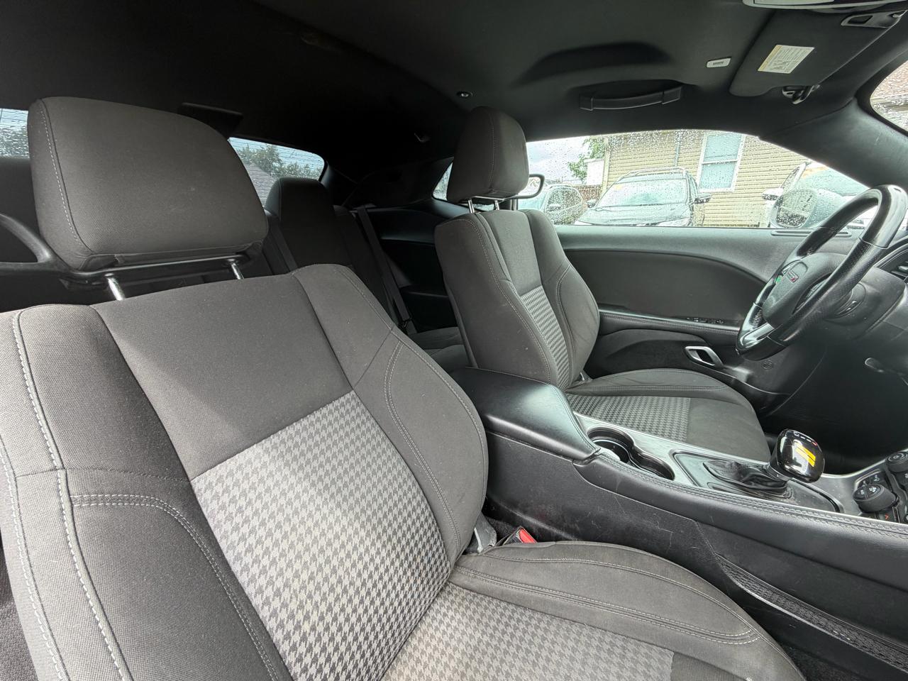 Dodge Challenger SXT 2020