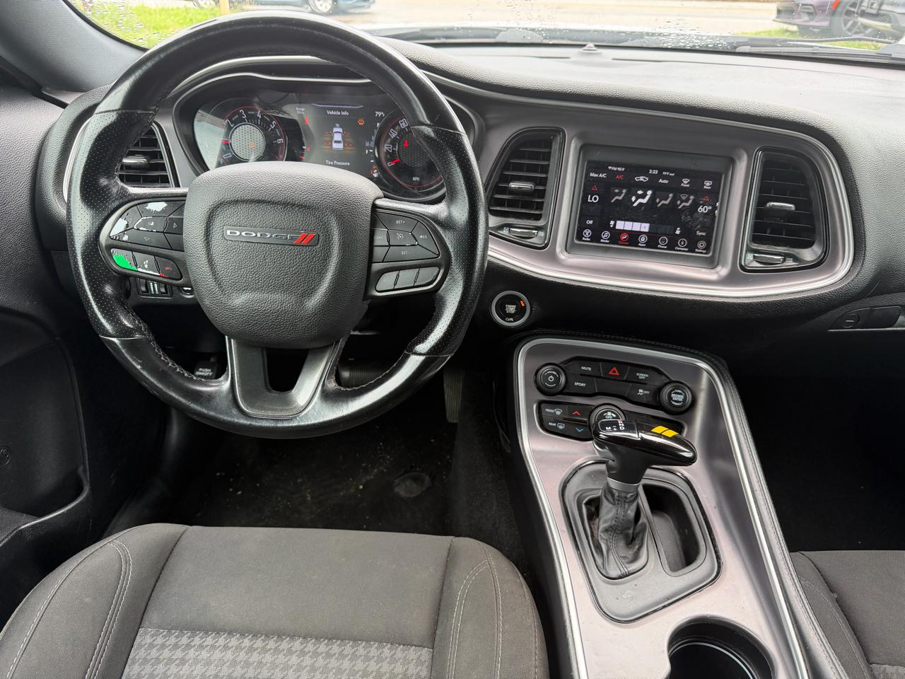 Dodge Challenger SXT 2020