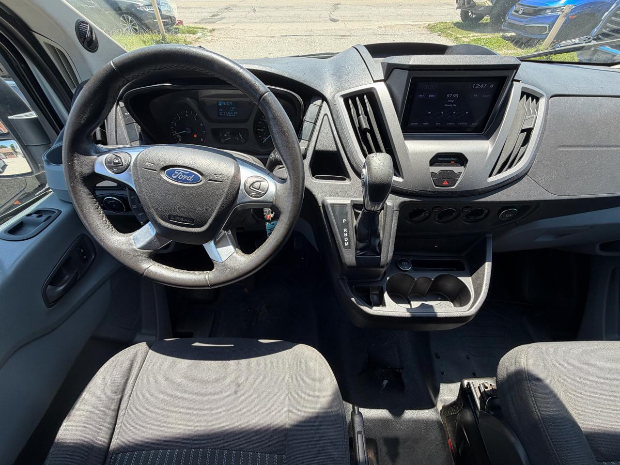 Ford Transit 150 Van Low Roof w/Sliding Pass. 130-in. WB 2015