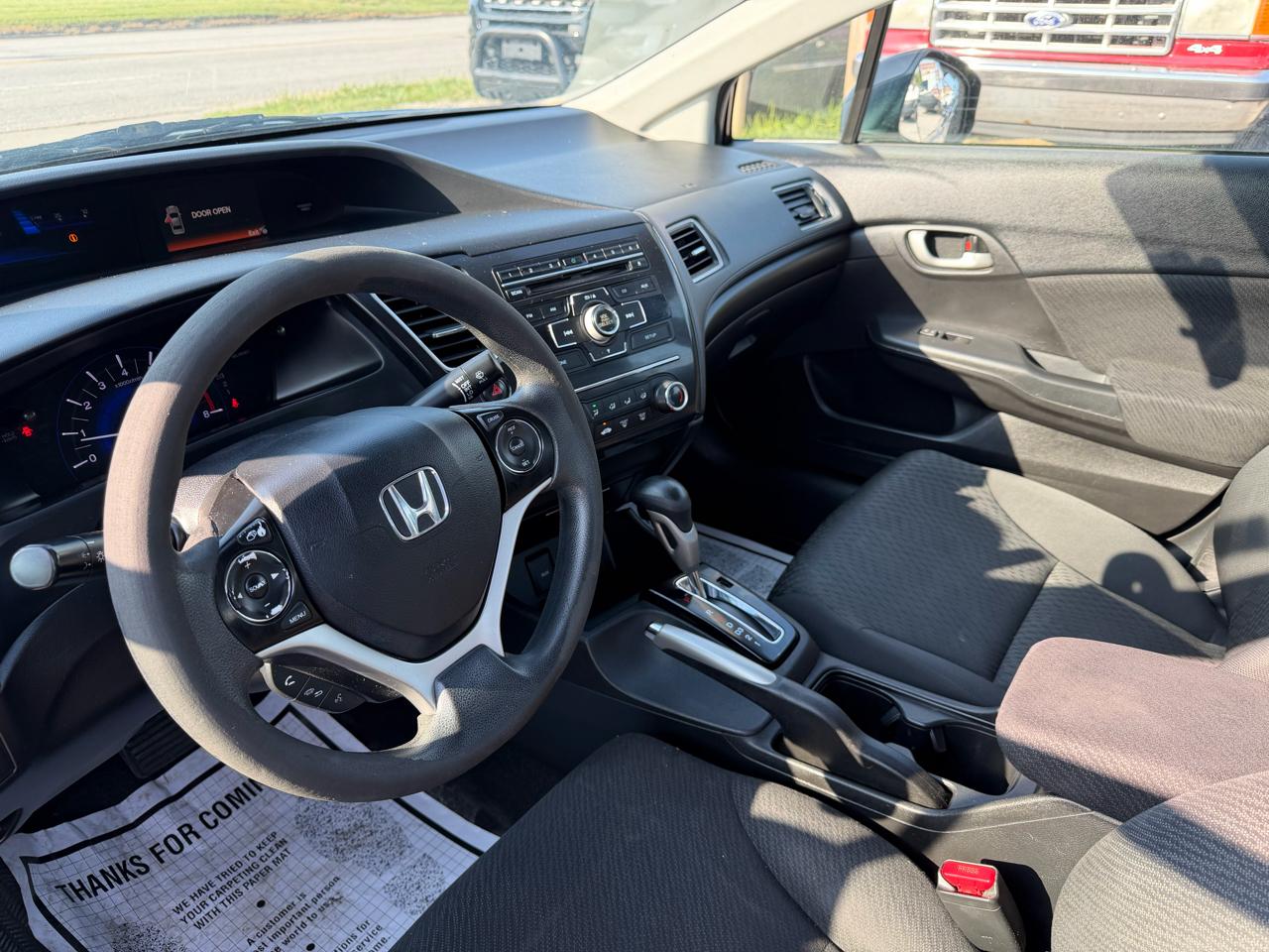 Honda Civic LX Sedan 5-Speed AT 2013