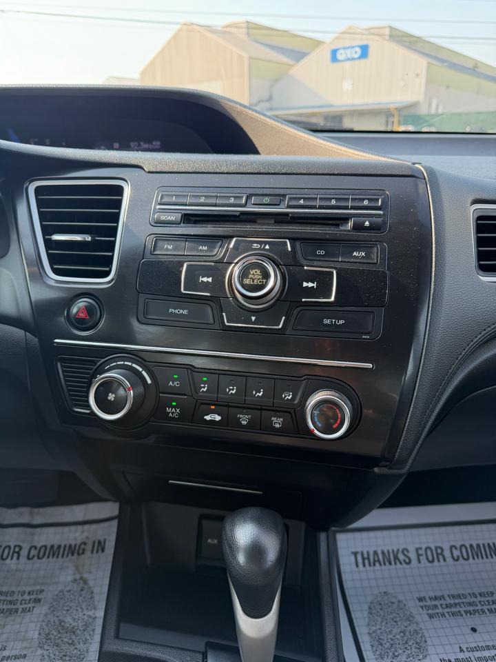 Honda Civic LX Sedan 5-Speed AT 2013