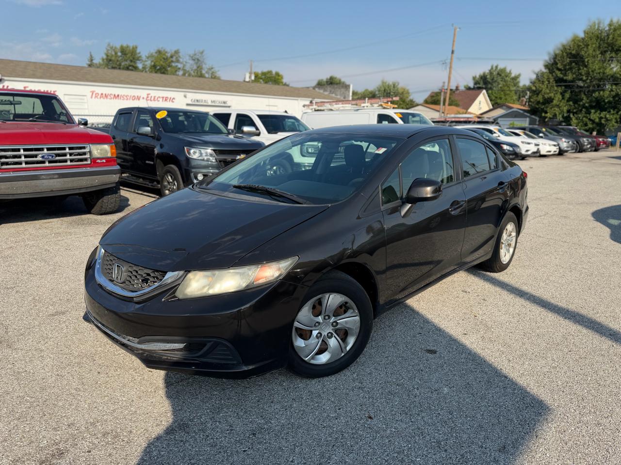 Honda Civic LX Sedan 5-Speed AT 2013