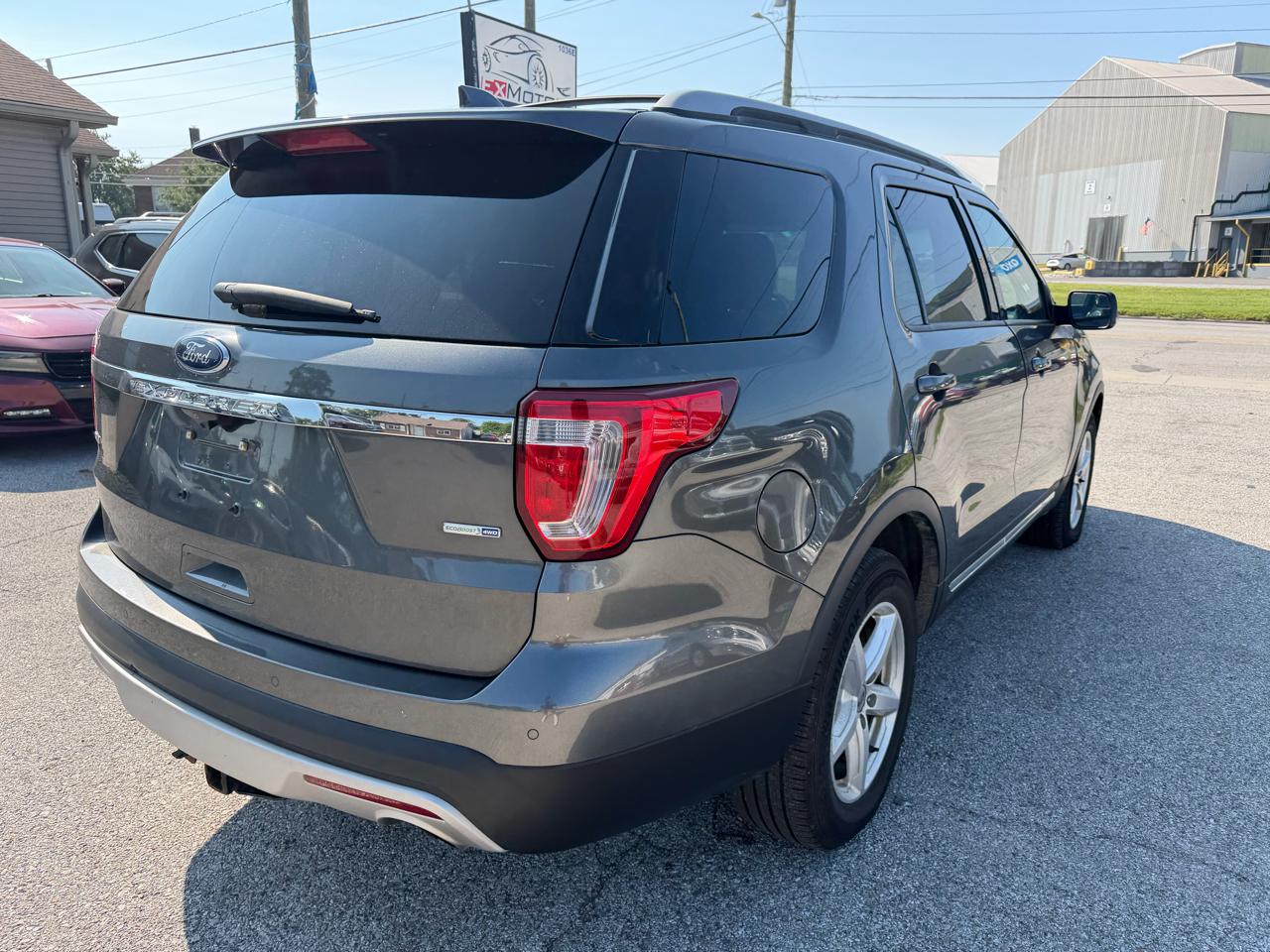 Ford Explorer XLT 4WD 2016