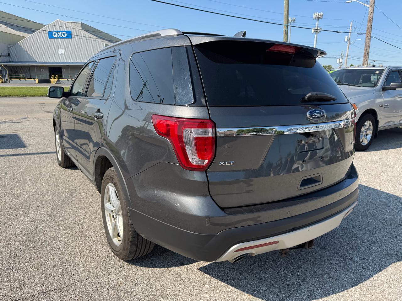 Ford Explorer XLT 4WD 2016