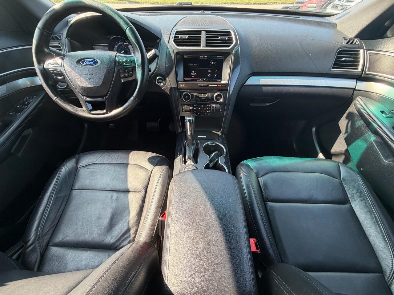 Ford Explorer XLT 4WD 2016