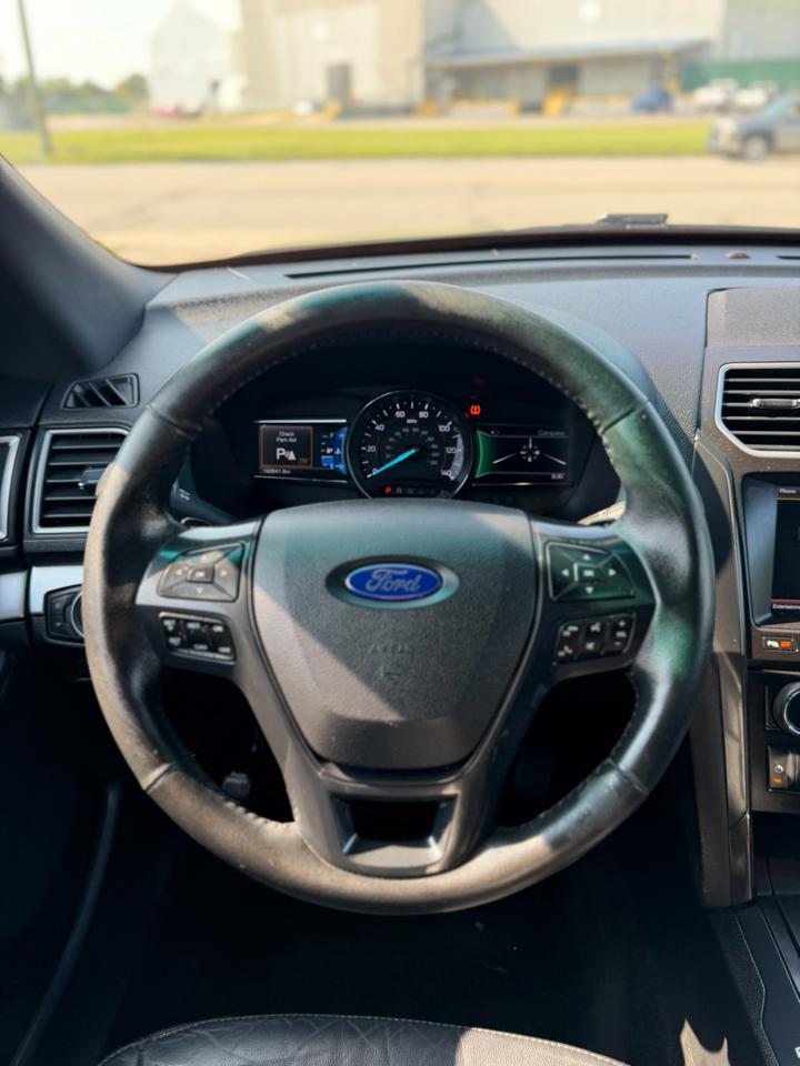 Ford Explorer XLT 4WD 2016