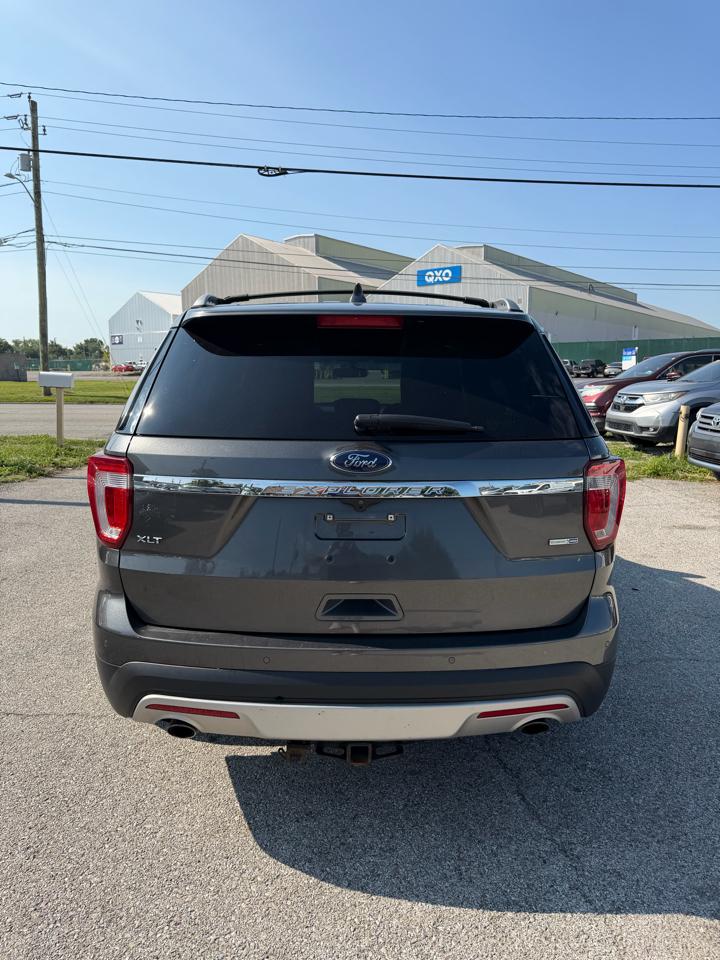 Ford Explorer XLT 4WD 2016