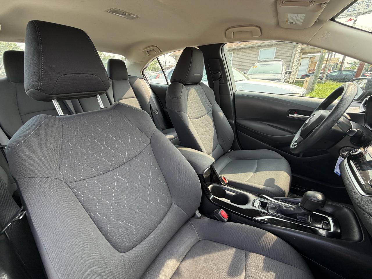 Toyota Corolla LE 2021