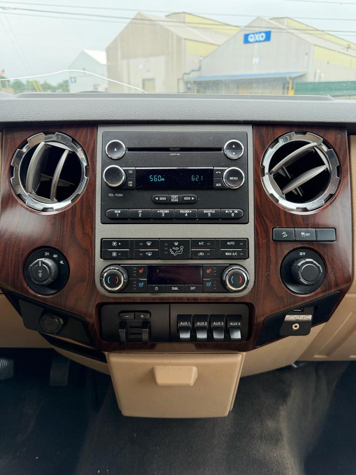 Ford F-350 SD King Ranch Crew Cab 4WD 2012