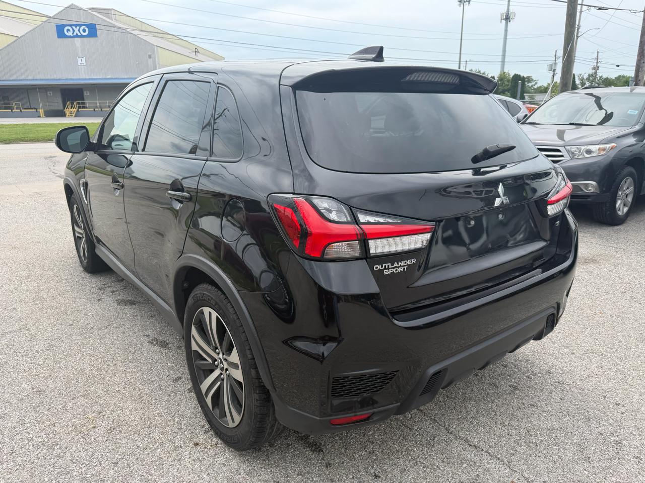 Mitsubishi Outlander Sport 2.0 SE CVT 2021