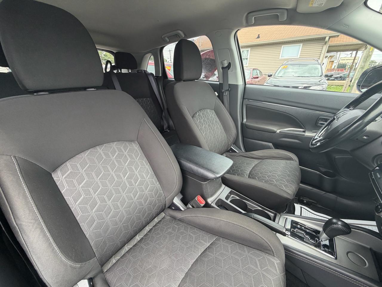 Mitsubishi Outlander Sport 2.0 SE CVT 2021