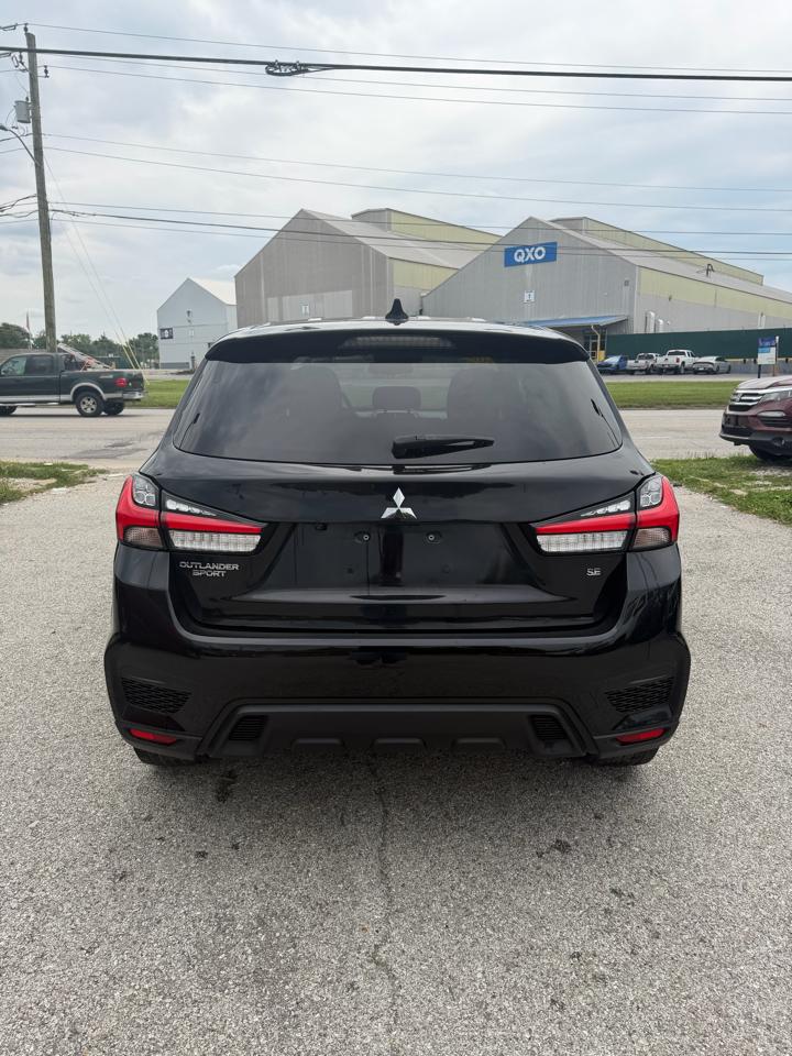 Mitsubishi Outlander Sport 2.0 SE CVT 2021