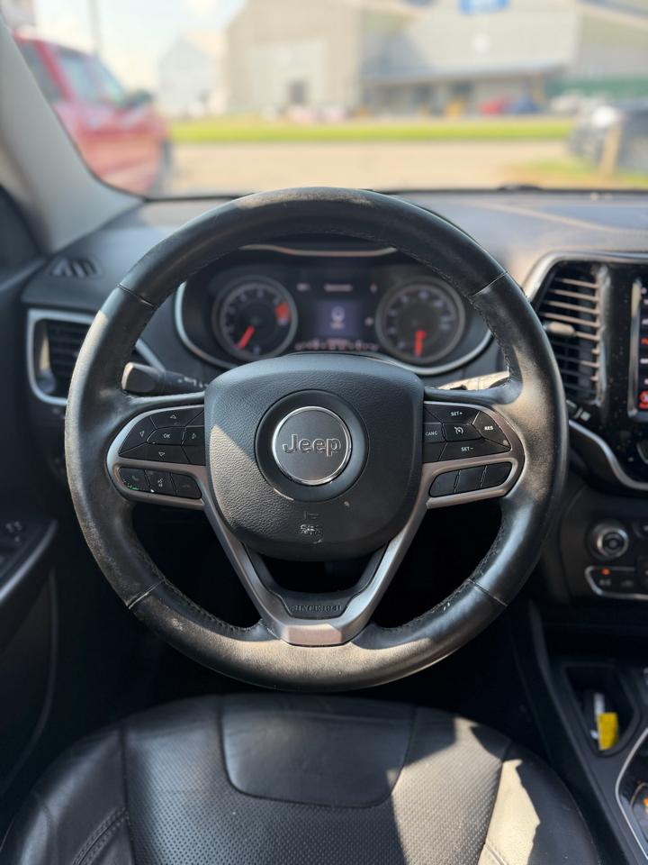 Jeep Cherokee Limited FWD 2019
