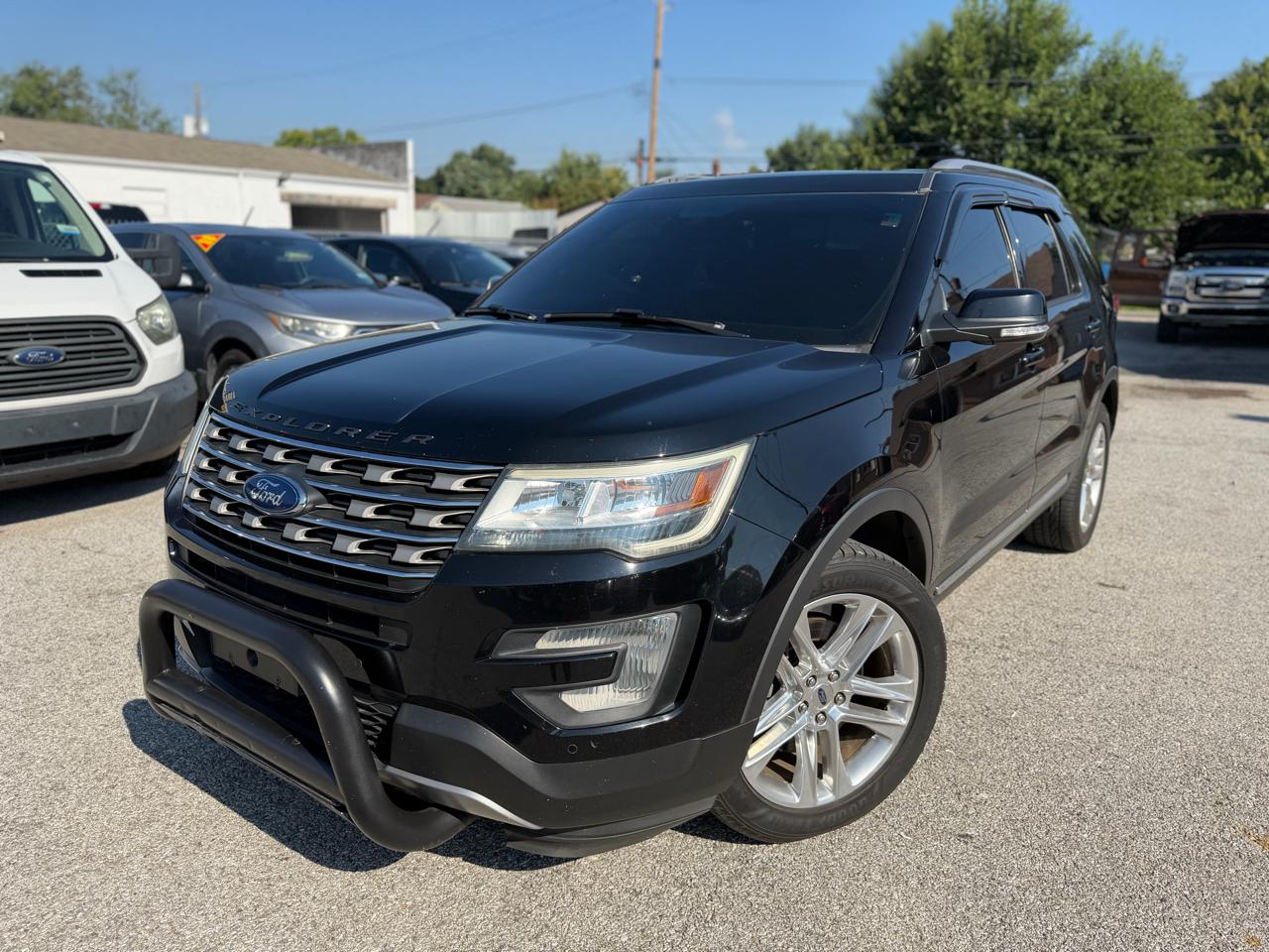 Ford Explorer XLT 4WD 2017
