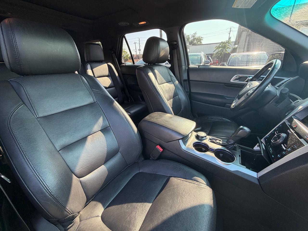 Ford Explorer Limited 4WD 2015