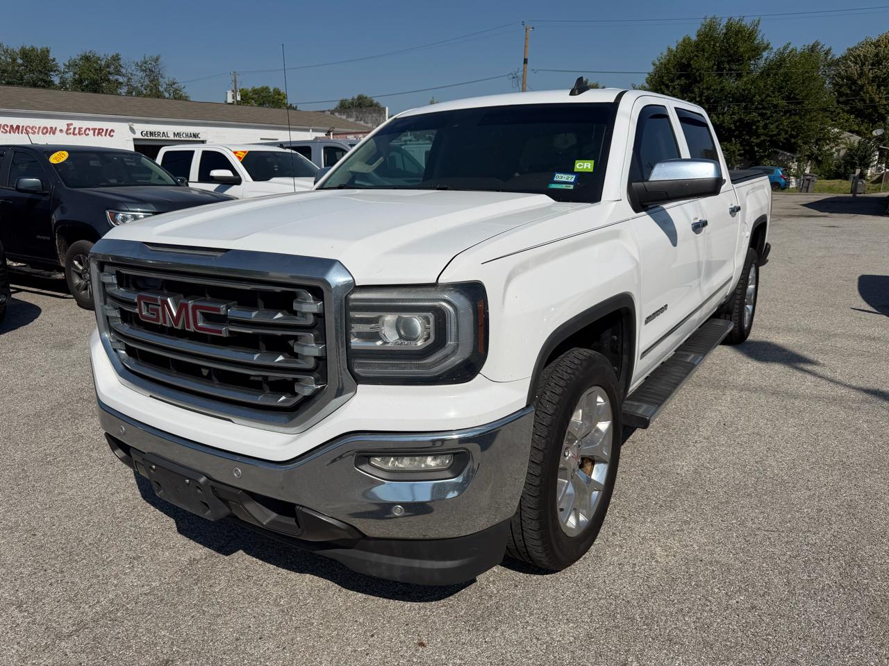 2016 GMC Sierra 1500 SLT Crew Cab Short Box 2WD