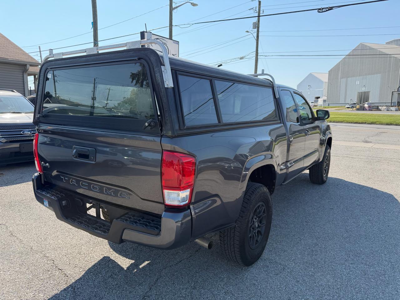 Toyota Tacoma SR5 Access Cab I4 6AT 4WD 2016