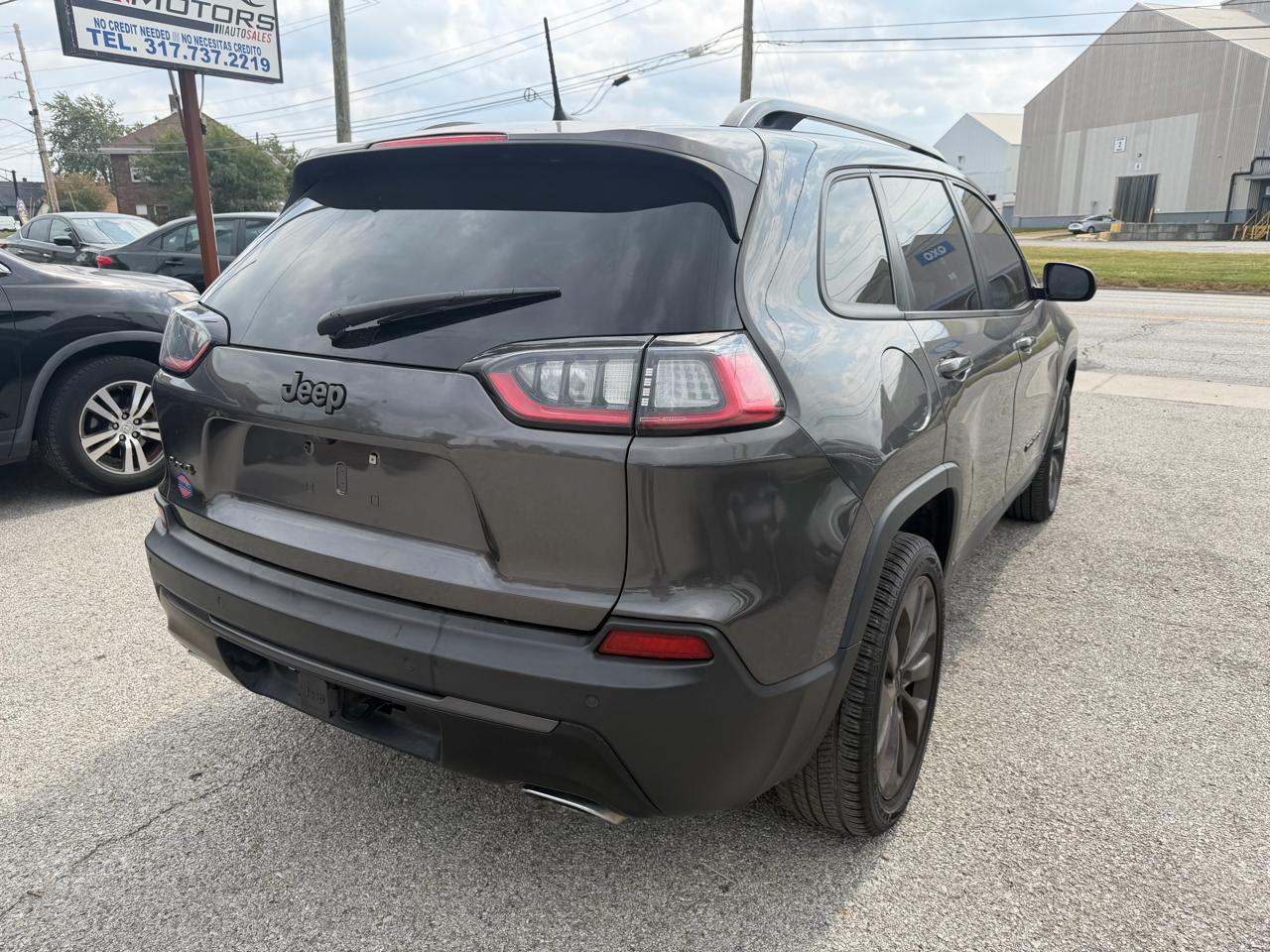 Jeep Cherokee Latitude Lux 4WD 2021