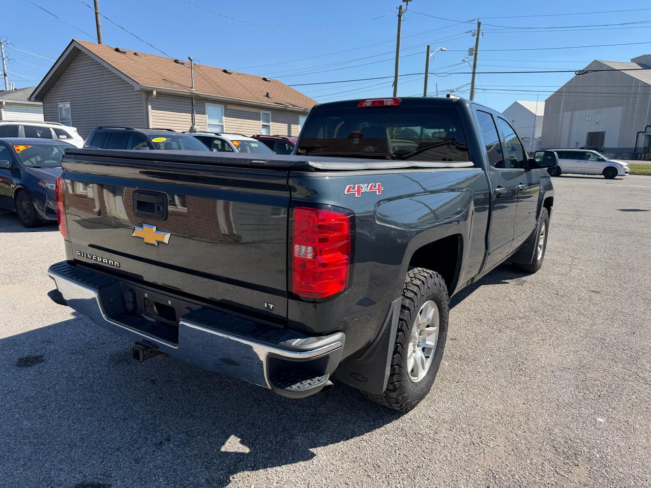 Chevrolet Silverado 1500 LT Double Cab 4WD 2017