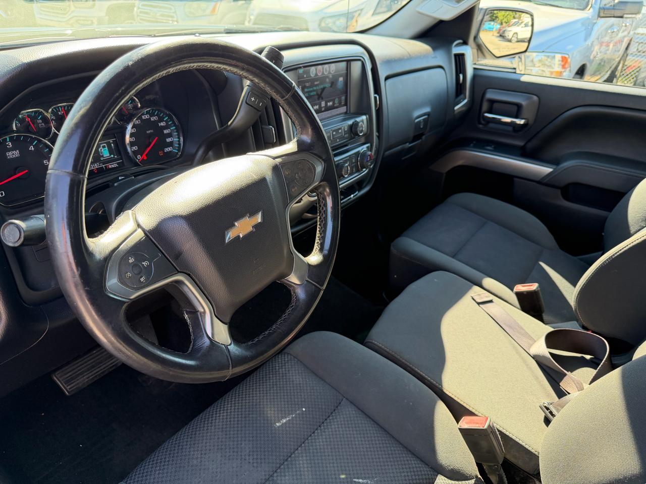 Chevrolet Silverado 1500 LT Double Cab 4WD 2017