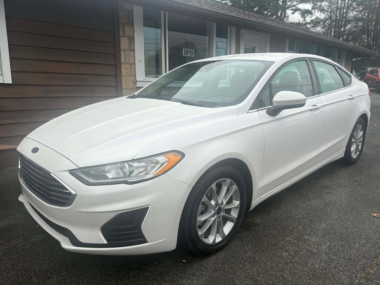 2019 Ford Fusion SE