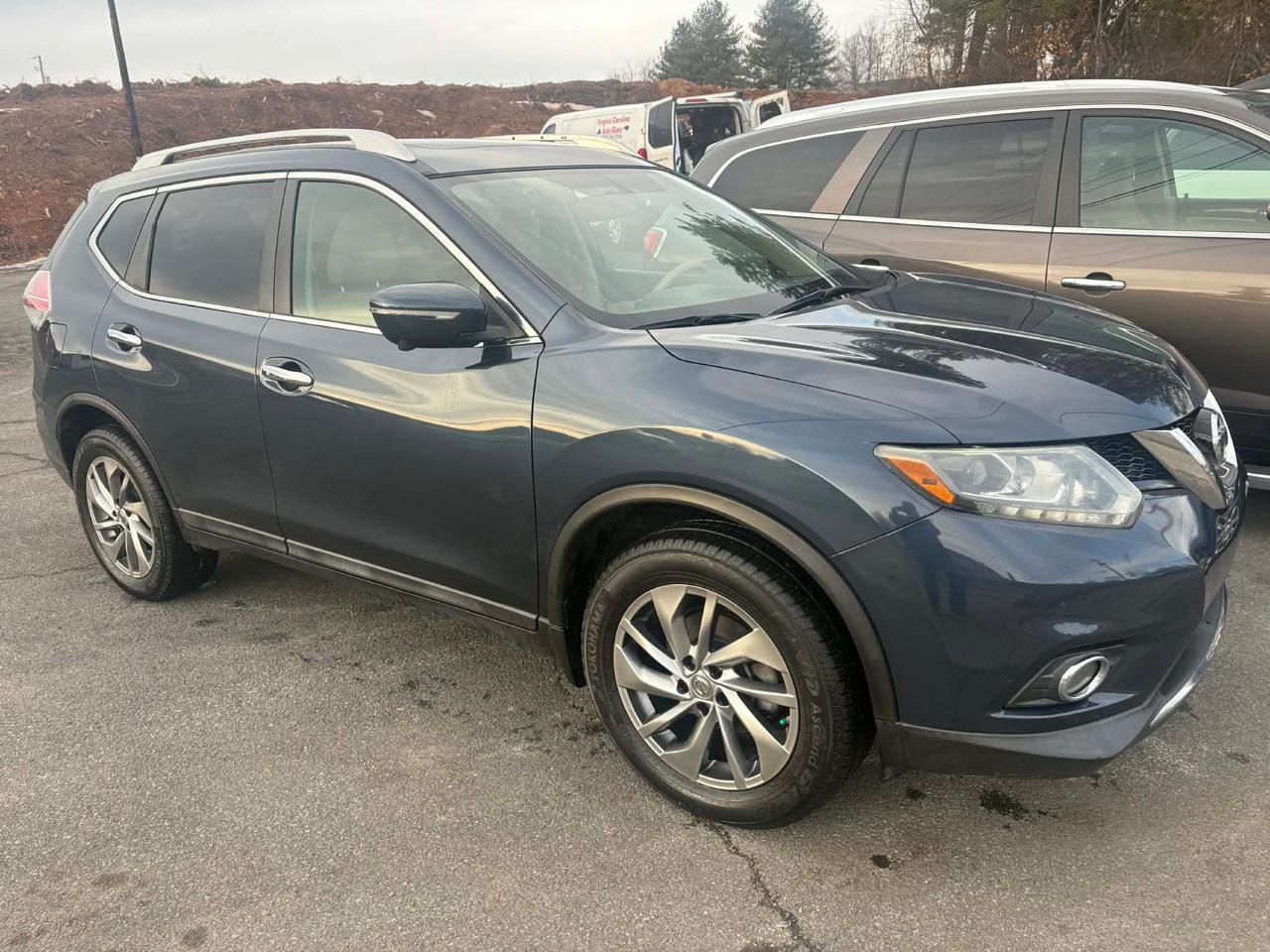 Nissan Rogue  2015