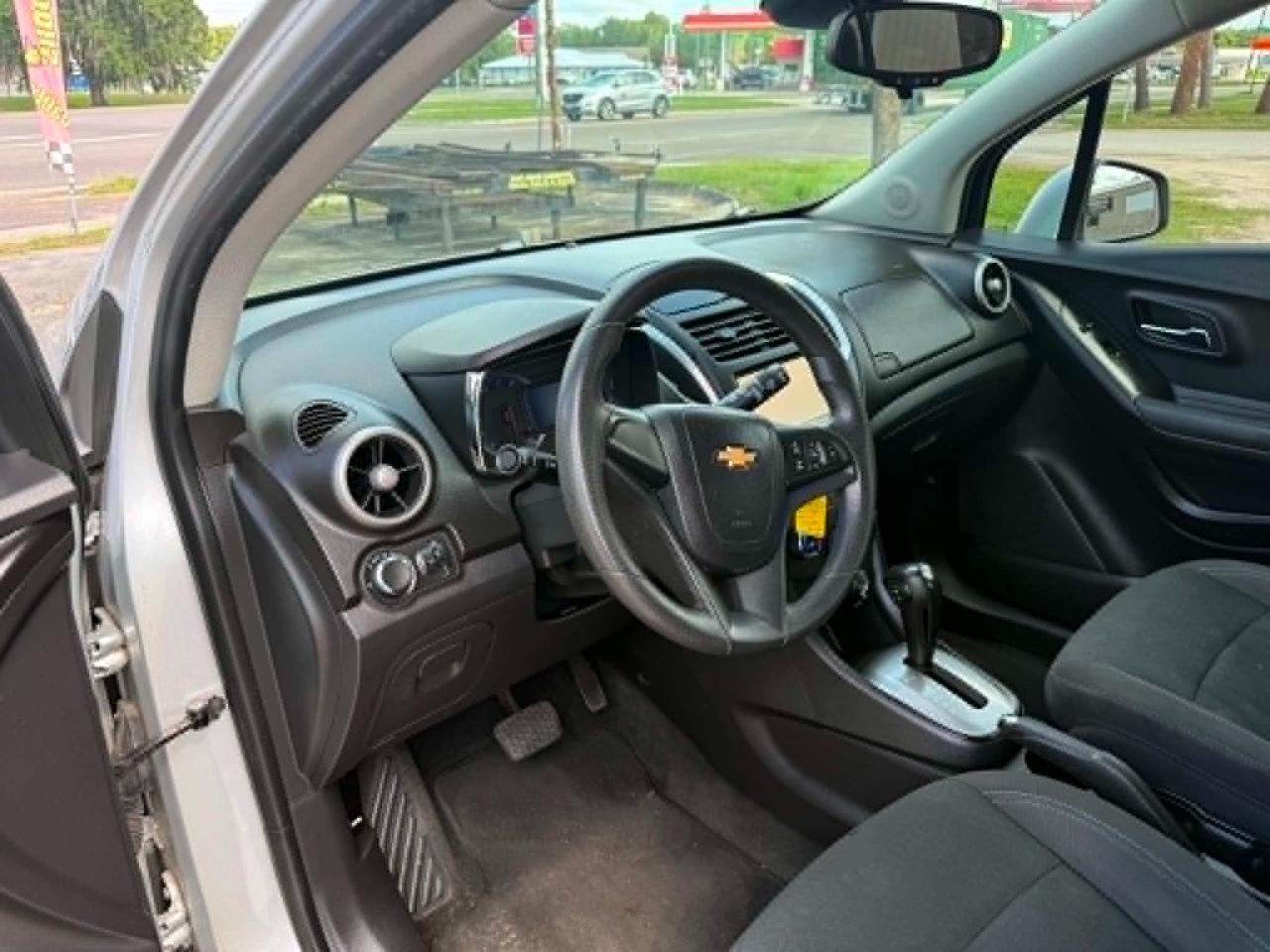 Chevrolet Trax LS FWD 2015
