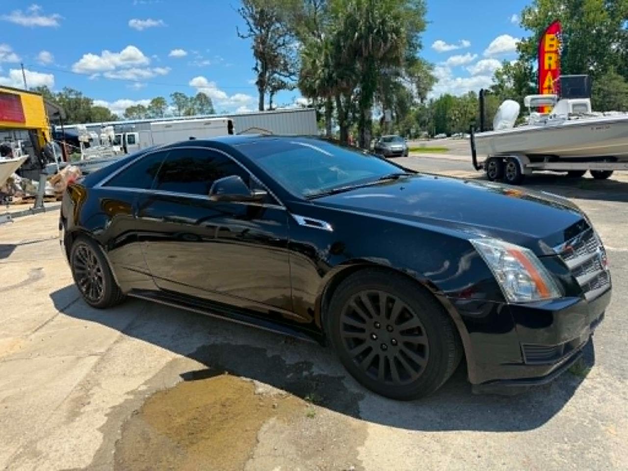 Cadillac CTS Base Coupe 2011