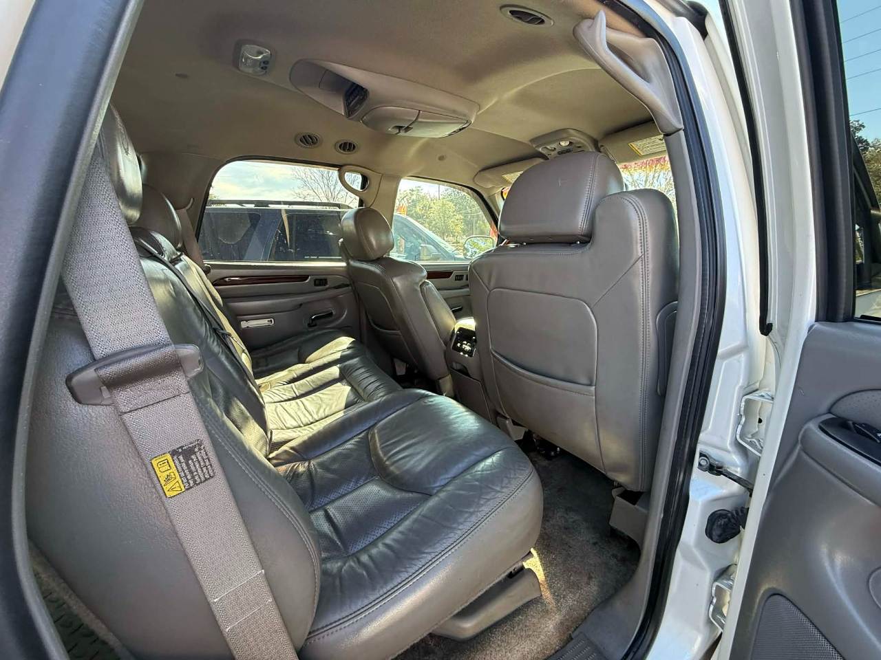 Cadillac Escalade AWD 2003