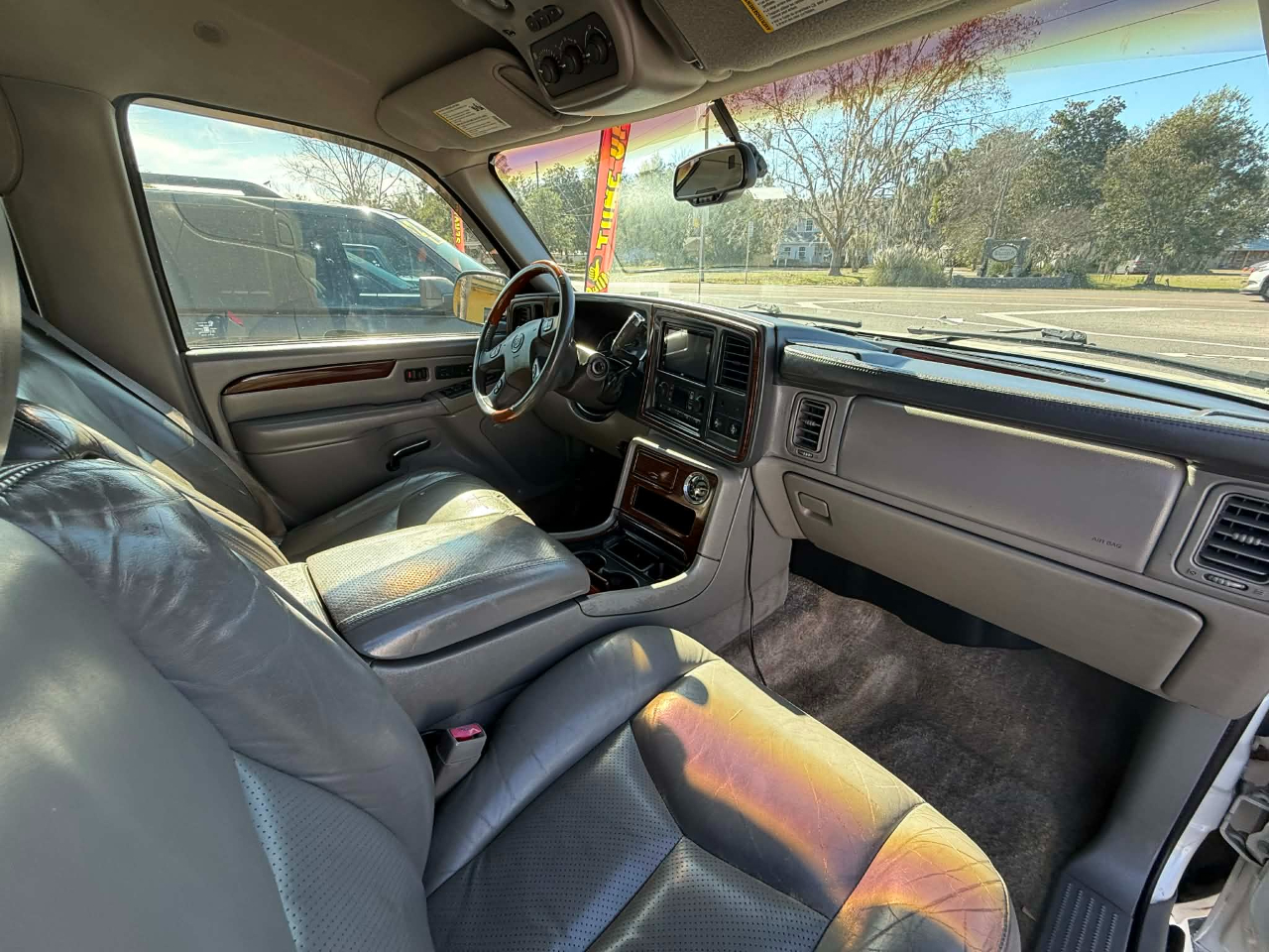 Cadillac Escalade AWD 2003