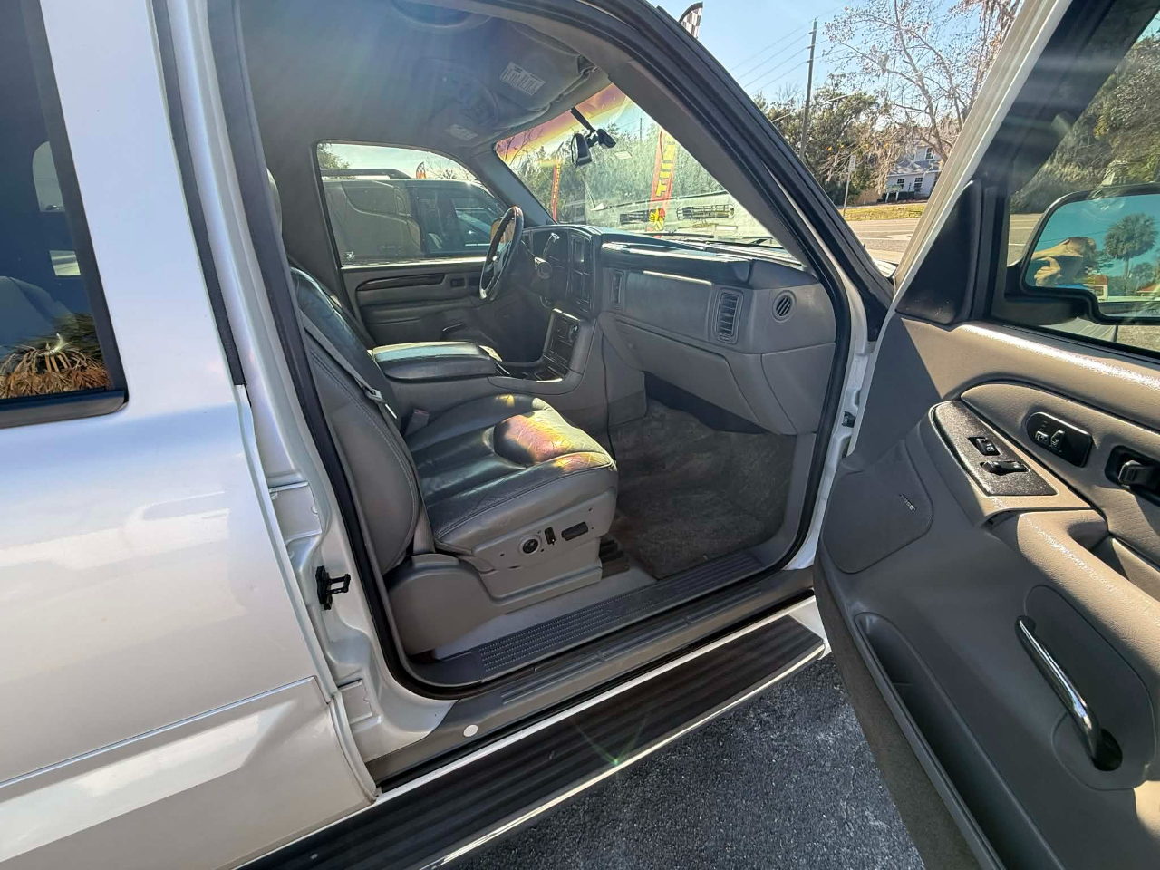 Cadillac Escalade AWD 2003