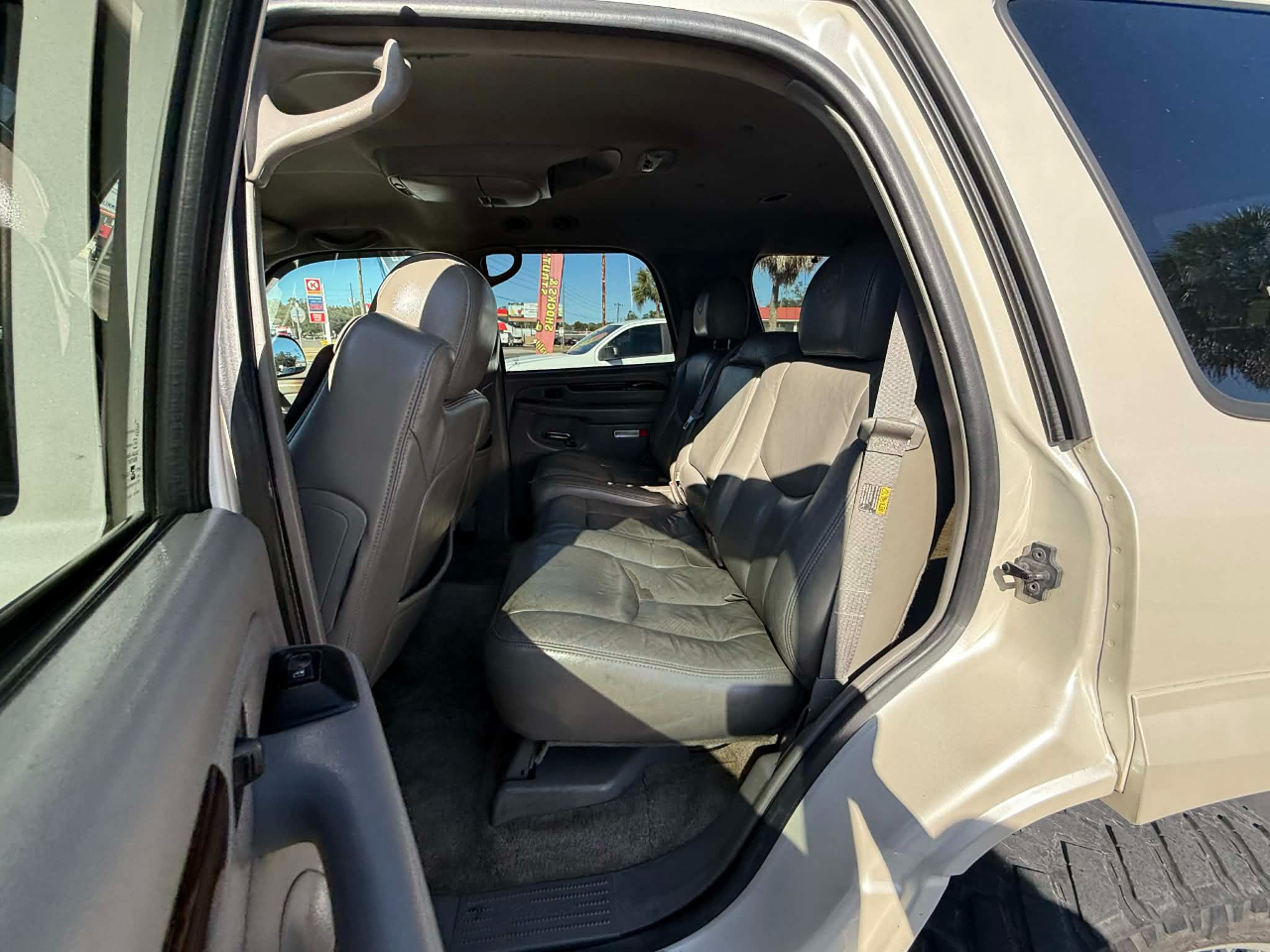 Cadillac Escalade AWD 2003