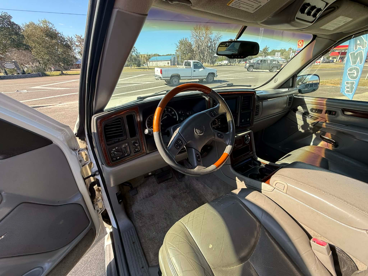 Cadillac Escalade AWD 2003