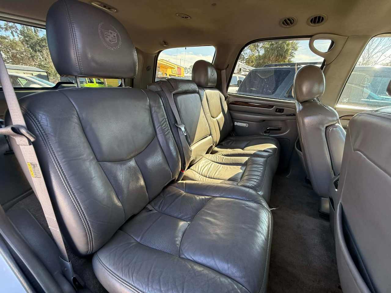 Cadillac Escalade AWD 2003