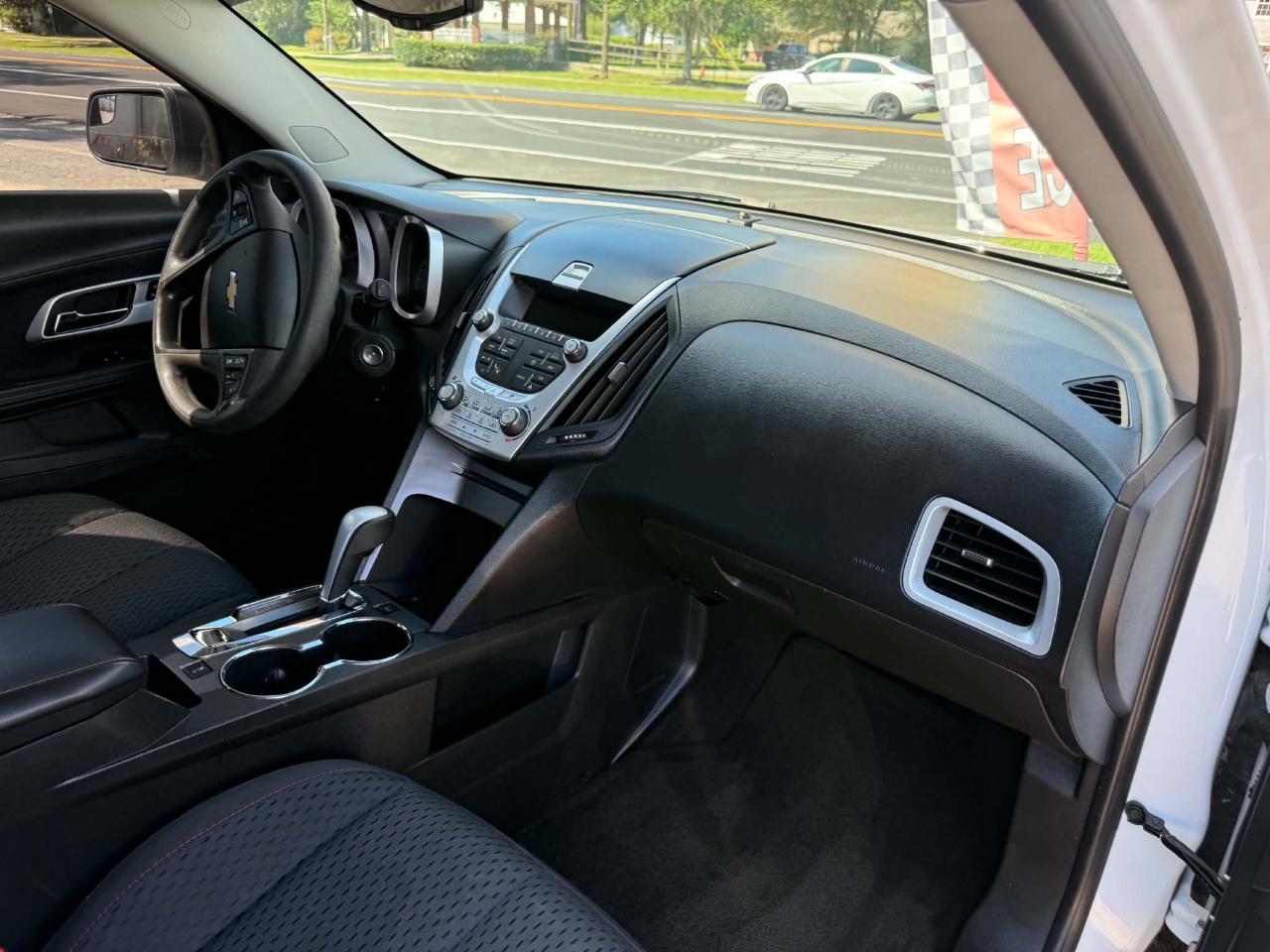 Chevrolet Equinox LS 2WD 2013