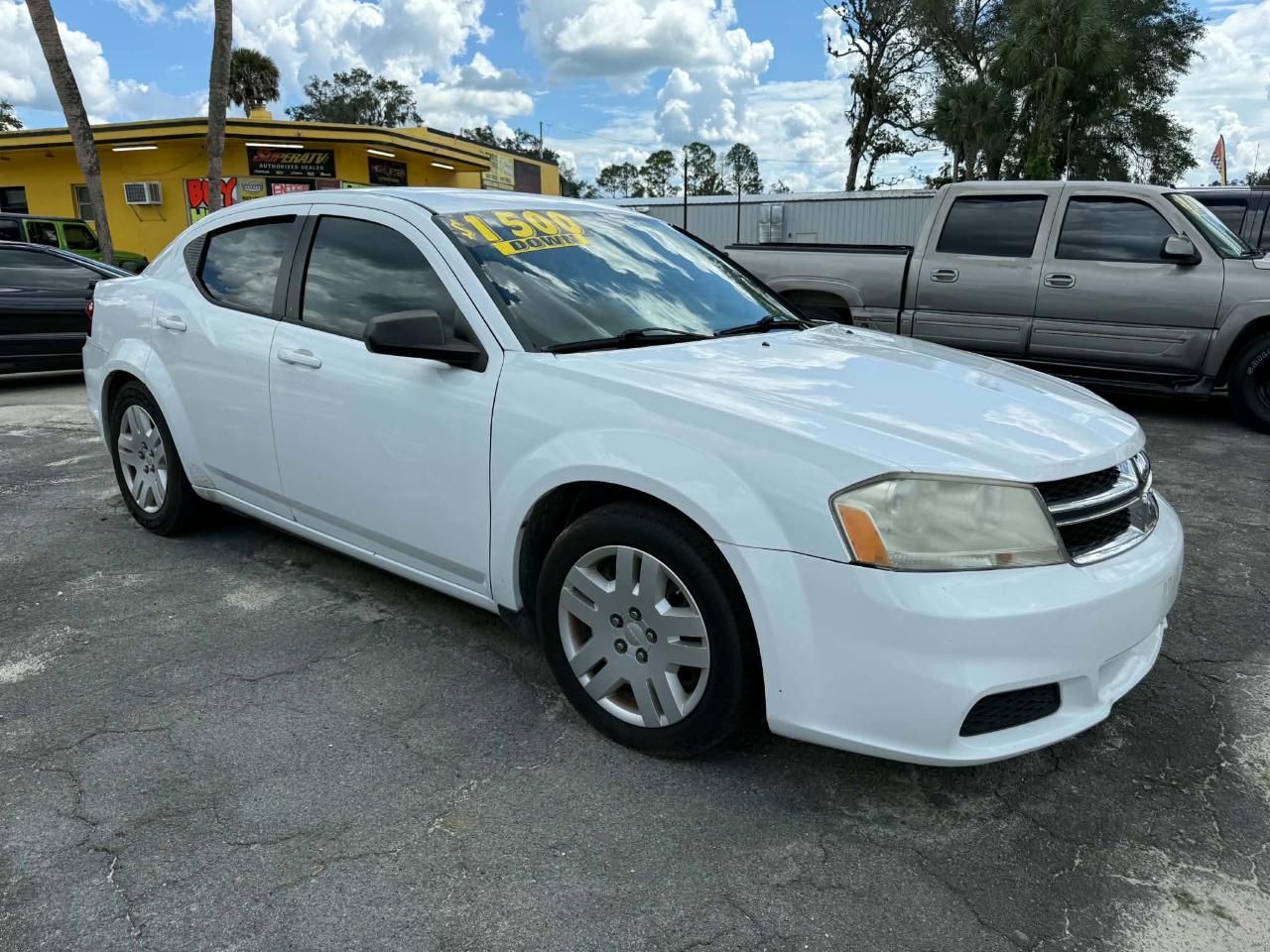 Dodge Avenger Base 2013