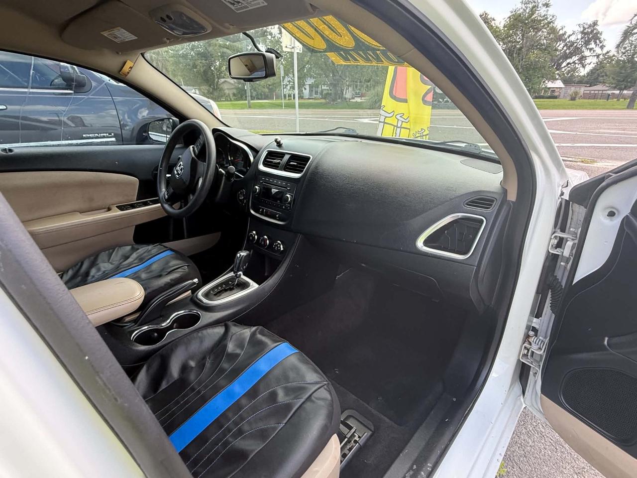 Dodge Avenger Base 2013