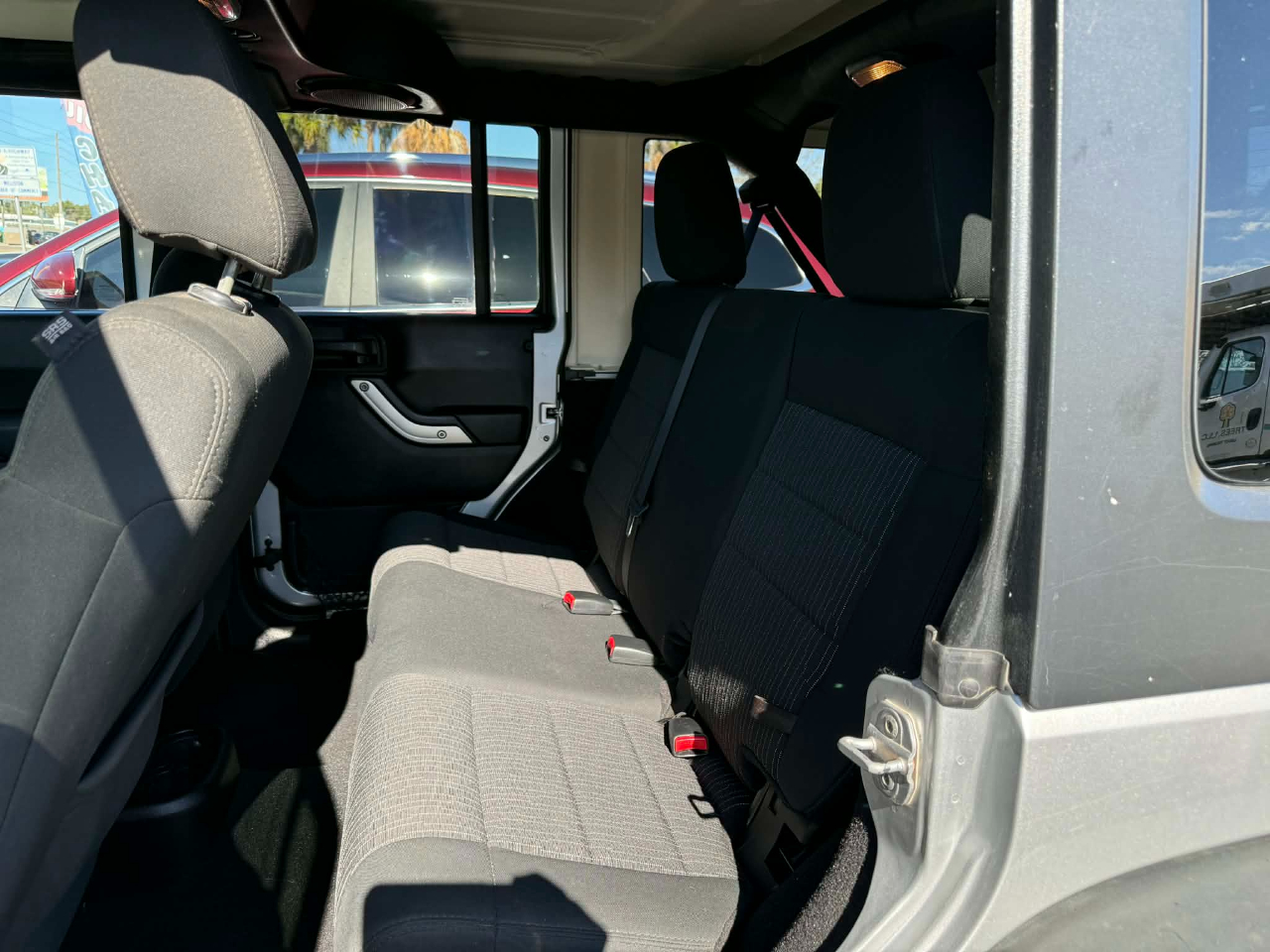 Jeep Wrangler Unlimited Rubicon 4WD 2011