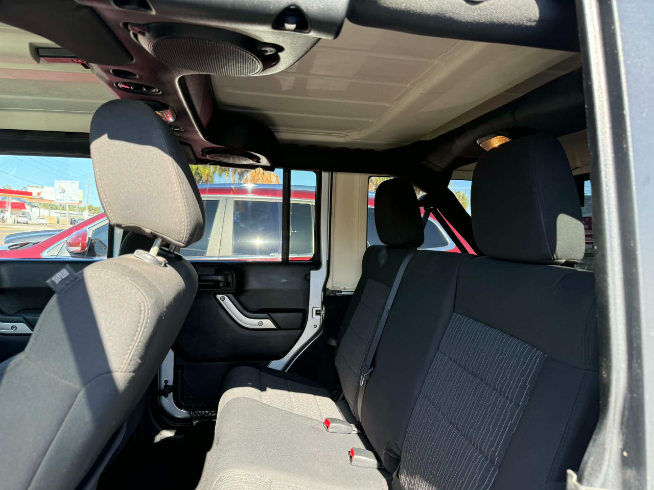 Jeep Wrangler Unlimited Rubicon 4WD 2011