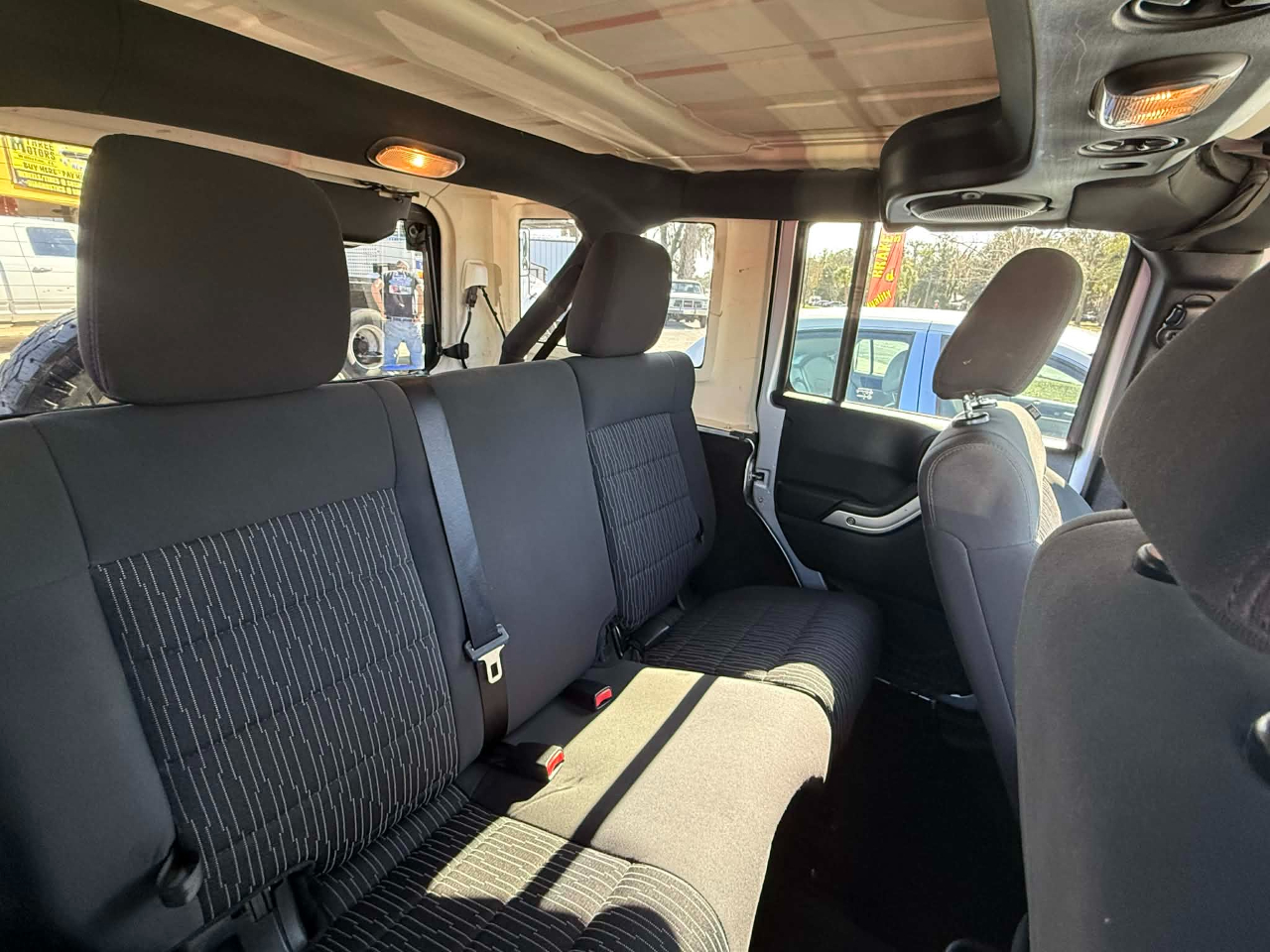 Jeep Wrangler Unlimited Rubicon 4WD 2011