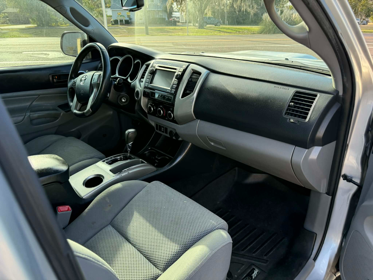 Toyota Tacoma Double Cab V6 4WD 2013