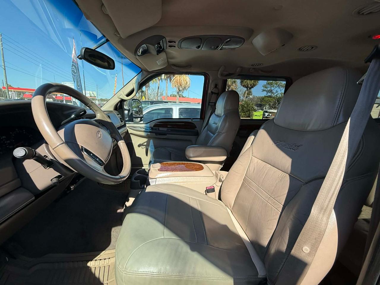 Ford Excursion Limited 4WD 2000