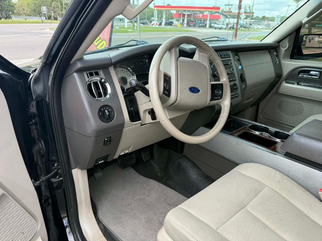 Ford Expedition EL XLT 4WD 2014