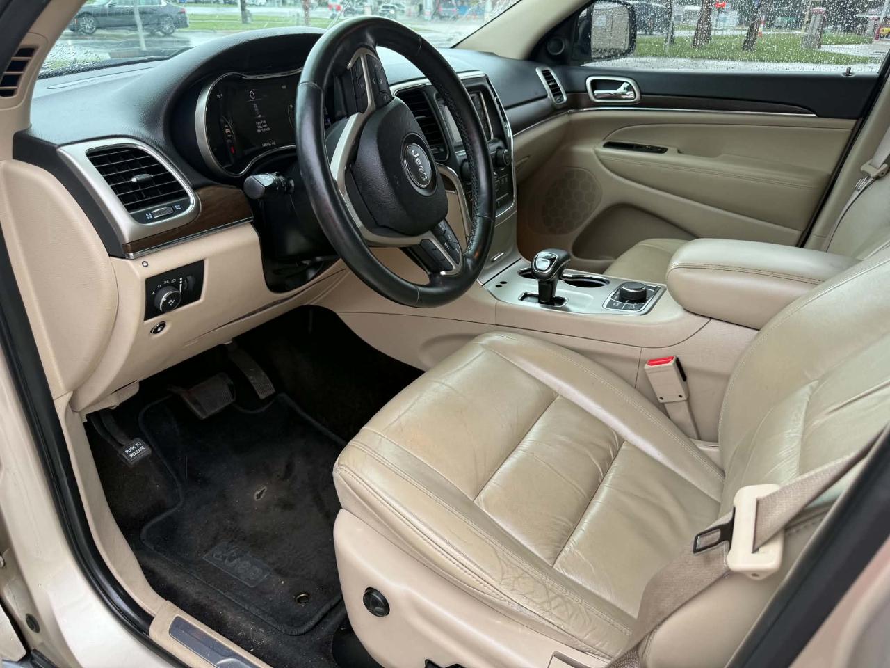 Jeep Grand Cherokee Limited 4WD 2015