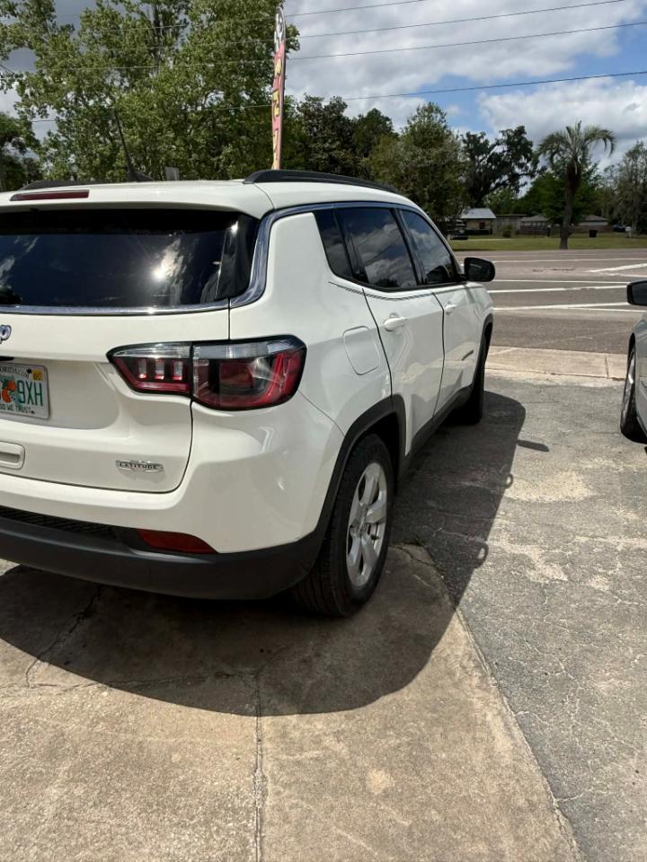 Jeep Compass Latitude FWD 2019