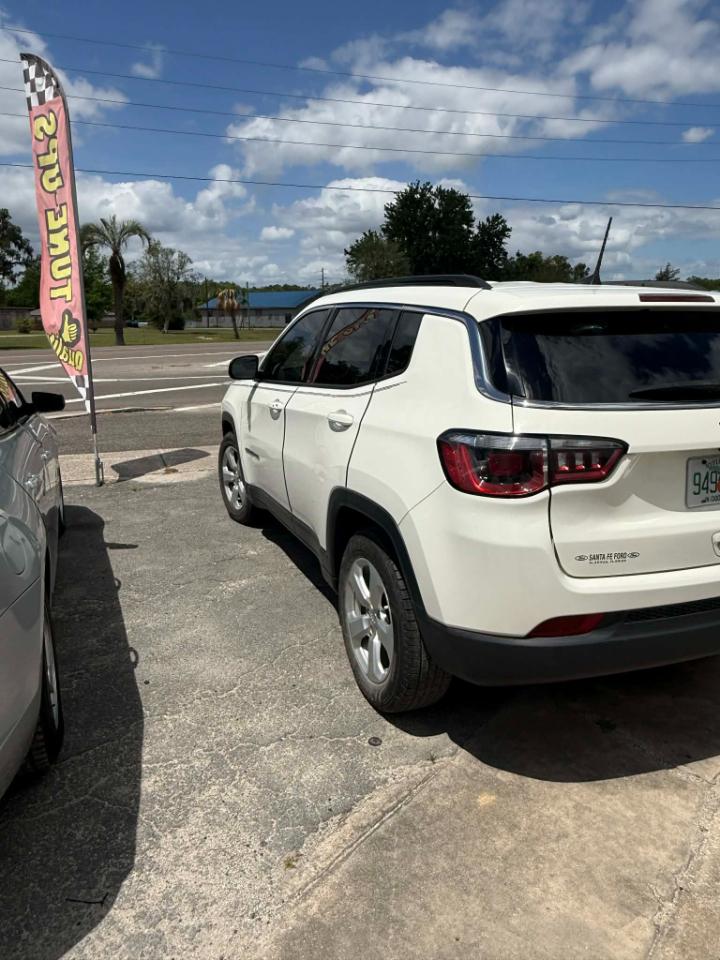 Jeep Compass Latitude FWD 2019