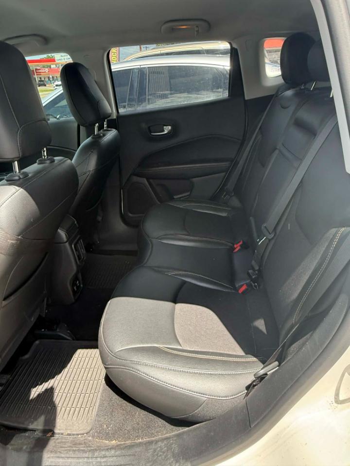 Jeep Compass Latitude FWD 2019