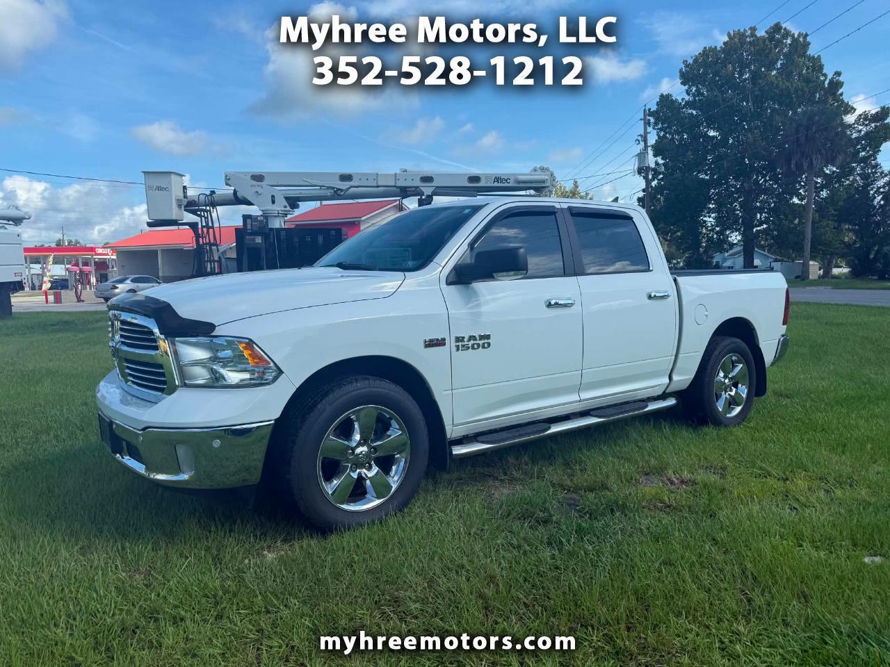 2017 RAM 1500 SLT Crew Cab SWB 4WD