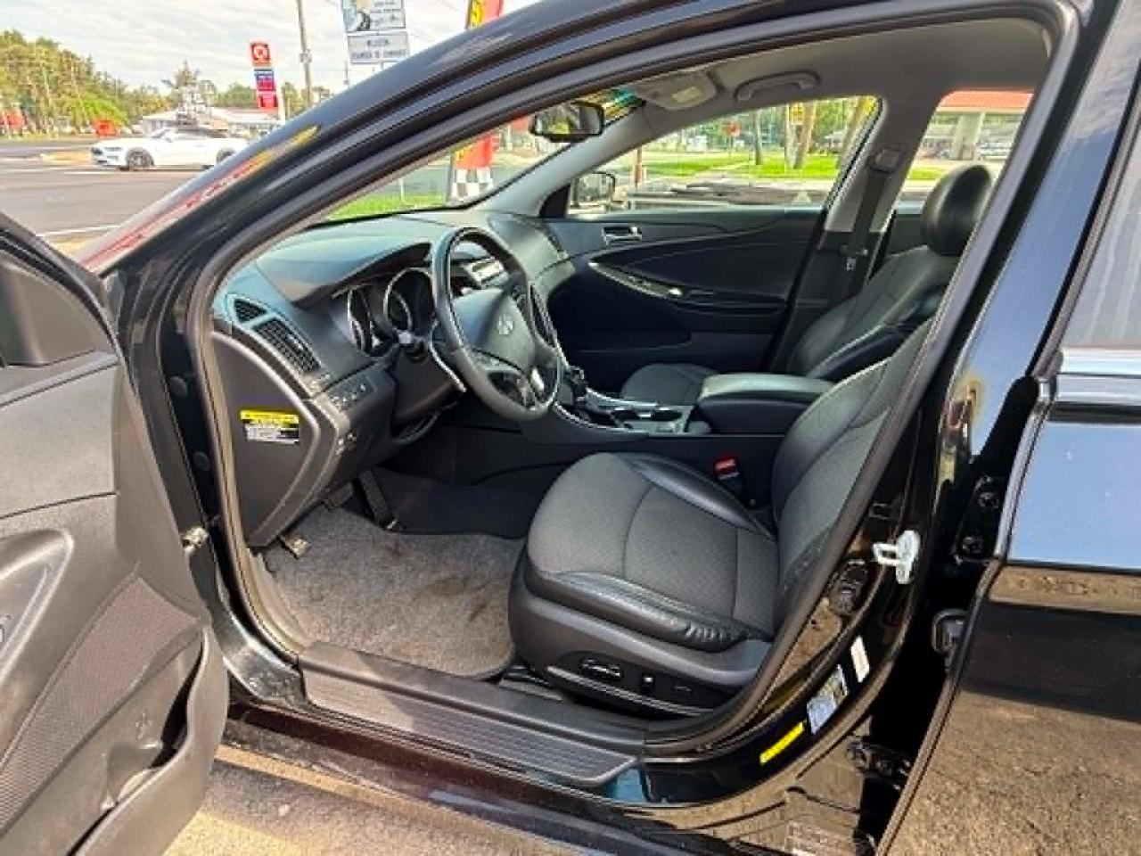 Hyundai Sonata Limited Auto 2013